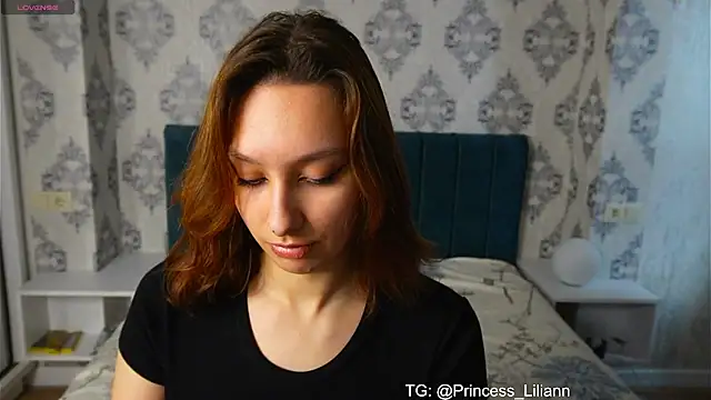 LilyannRosse webcam