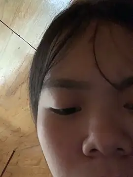 Webcam Model (Mon_babyy)  is live.Free join now!