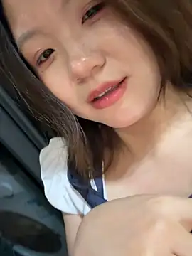 zhizhi-520 (F teen) - 大鸡巴抽插 小穴喷水💦