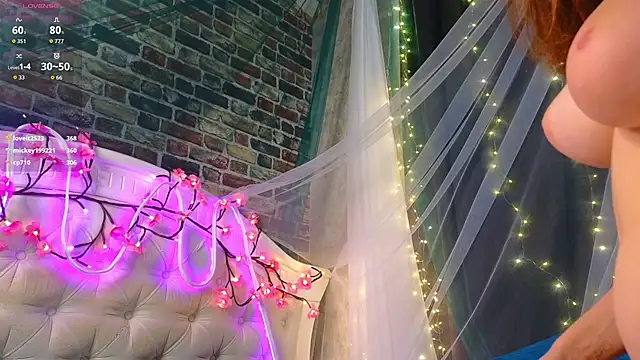 evaleester (F teen) - 🤏pinch nipples and make them hard🥵