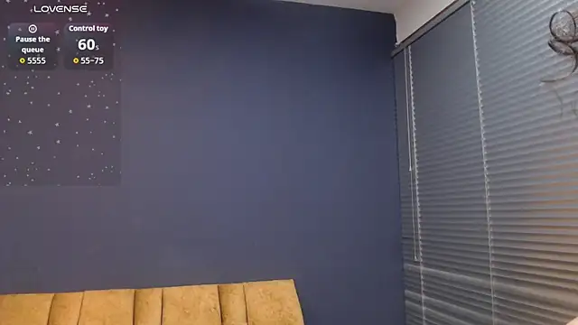 KendraaSimons webcam