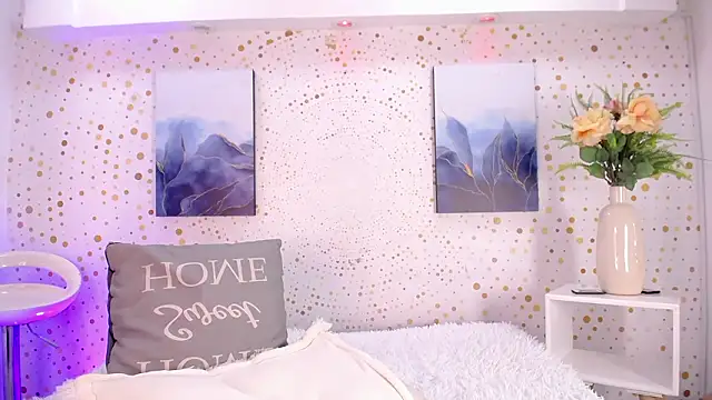 Emily_Vaughan webcam