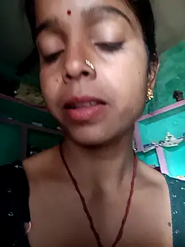 Alisha_beby143 webcam