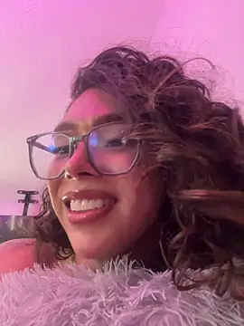 Samantha_Bernardo webcam