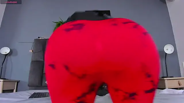 dulceaurora__ - DulceAurora__'s free webcam - UK Sex Cams