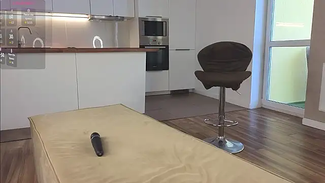 kellyadderiy (F teen) - Slap my ass until red!