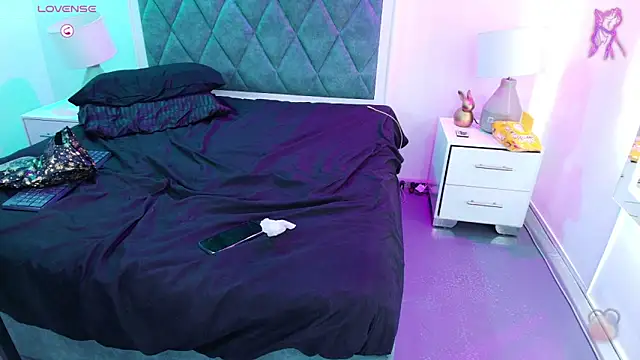 Alicia_smiith webcam