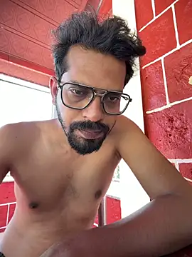 Stoner-boii-Cloudy-arhan webcam