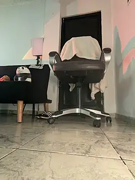 aly_golden_ (F teen) - ur dick in my pussy doggy and sideways