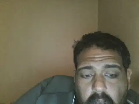 elpoop7305 - Elpoop7305's free webcam