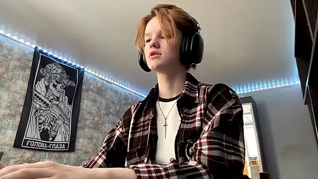 cutiegoga - CutieGoga's free webcam - UK Sex Cams