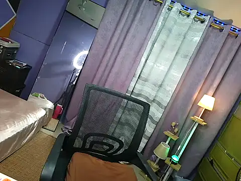 _sweetsofialove - _SweetSofialove's free webcam - UK Sex Cams