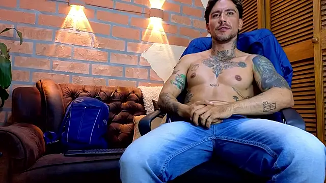 mister_eithan - Mister_eithan's free webcam - UK Sex Cams