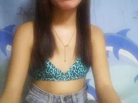 SweetPussie18x webcam