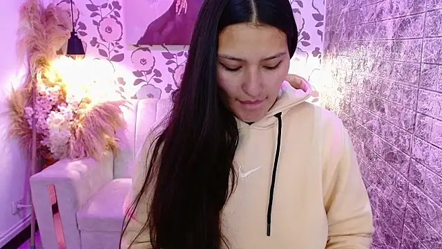 emmaa_garciia webcam