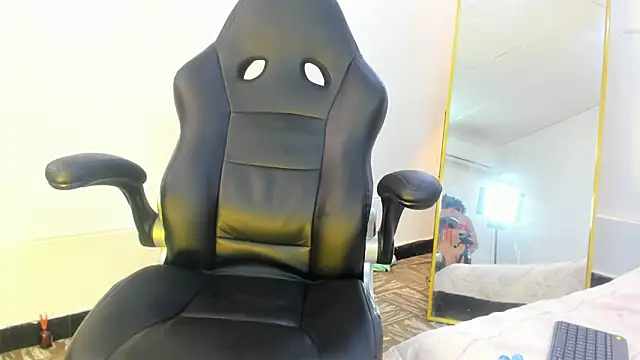 charlotte_dante212 webcam