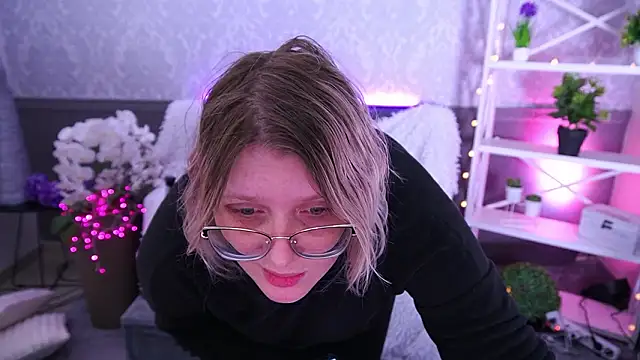 cooltatis - CoolTatis's free webcam