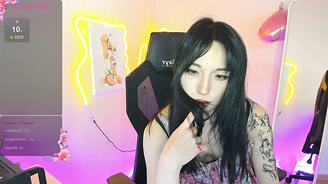 AliceeinWonderlanddd