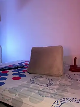 Webcam Model (alexa_cf)  is live.Free join now!