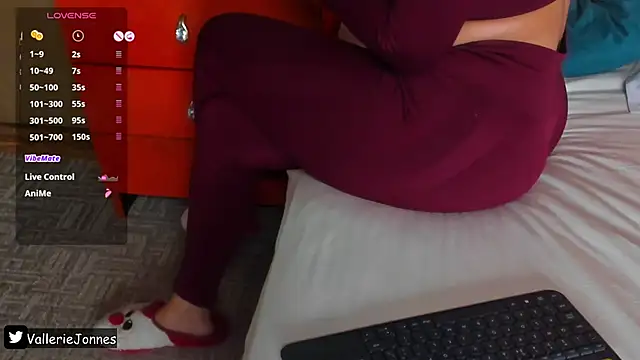 valleriejones - VallerieJones's free webcam