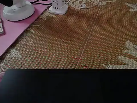 Lyzizi_lovely09 webcam