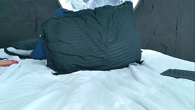 ivannaavega - IvannaaVega's free webcam - UK Sex Cams