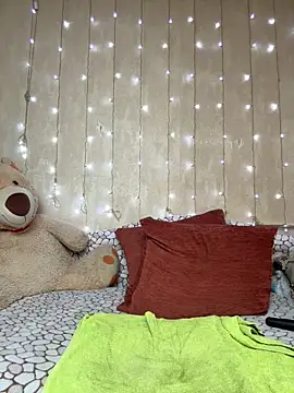 Amberhotqueen webcam