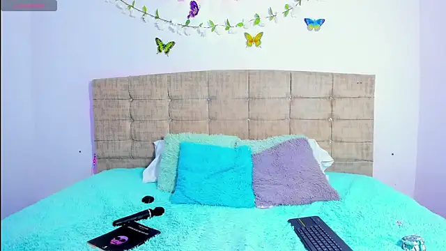 Catherine_summer1 webcam