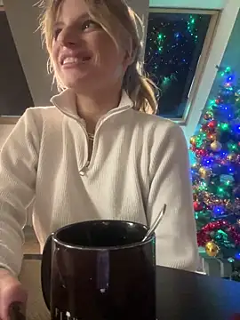 lanasparks (F young) - spit on tits