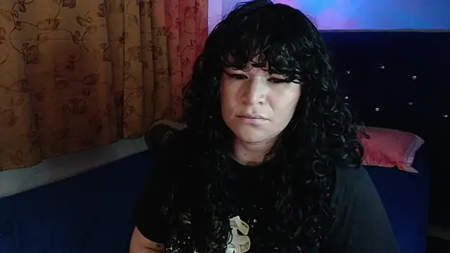 ANGELIQUE_KLANE webcam