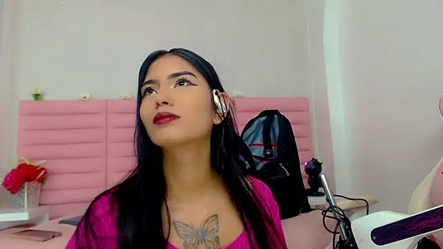 estefany_squirt1 webcam