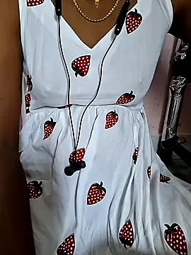 Webcam Model (Tamil_Laksh)  is live.Free join now!