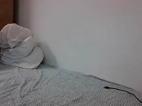 sweetpinoy2027 - Sweetpinoy2027's free webcam