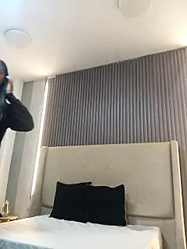 nalaroux - NalaRoux's free webcam - UK Sex Cams