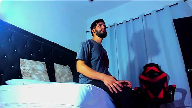 lucasbeaumont - LucasBeaumont's free webcam - UK Sex Cams