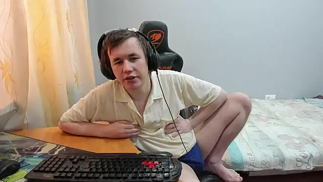 iliaskrislove - Iliaskrislove's free webcam - UK Sex Cams