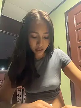 Lyla_Love
