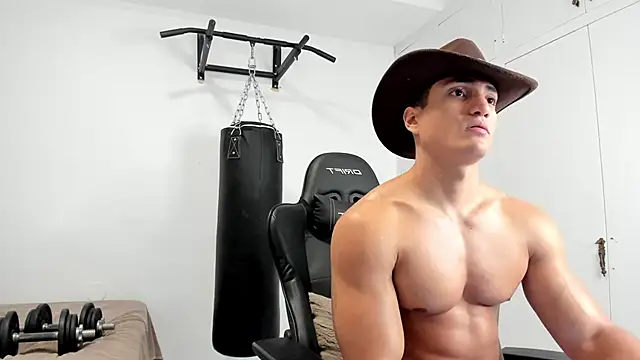 dan01_ (M young) - #big-ass #bisexuals #brunettes #cam2cam #colombian #dirty-talk #ejaculation #erotic-dance #flexing #handjob #hd #latin #masturbation #middle-priced-privates #nipple-toys #oil-show #orgasm #recordable-privates #sex-toys #sexting #small-audience #spanish-speaking #spanking #student #trimmed #twerk #young