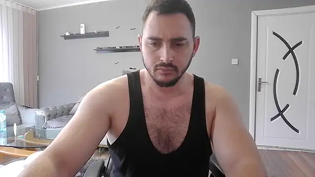 mastermute (M young) - #cam2cam #flashing #flexing #foot-fetish #hd #middle-priced-privates #muscular #small-audience #straight #white #young