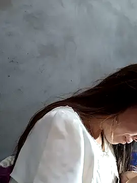 little-effy - Little-effy's free webcam - UK Sex Cams