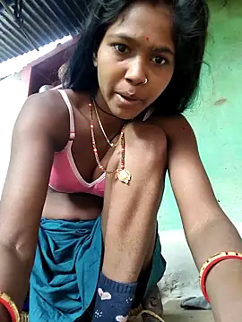 Webcam Model (Fasfas2) is live