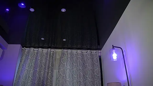 mandypeas (F young) - 💦SQUIRT SHOW💕last tip wins video💦