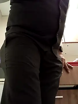 expresshorse (Ask my age) - BIG MILK CUM FOR YOU