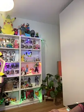 sweet_sully__ (F young) - play pussy