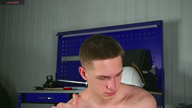 dustyn_fox (M twink) - CUM CUM CUM CUM