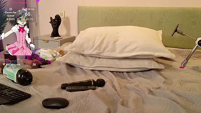 milkmesoftly (F teen) - Naked