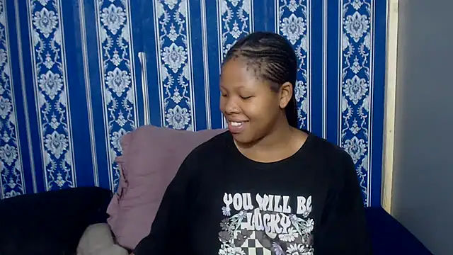 TemptingCloeXx webcam