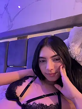 Doll_Alaia_ webcam