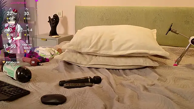 milkmesoftly - MilkMeSoftly's free webcam