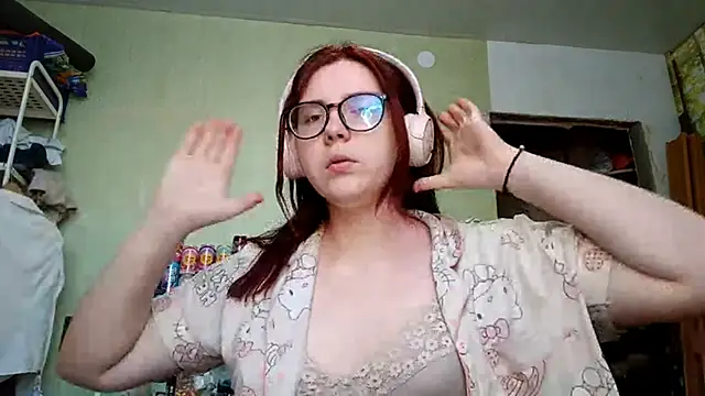 VannessaDillenbeck webcam